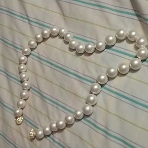 Pearl necklace